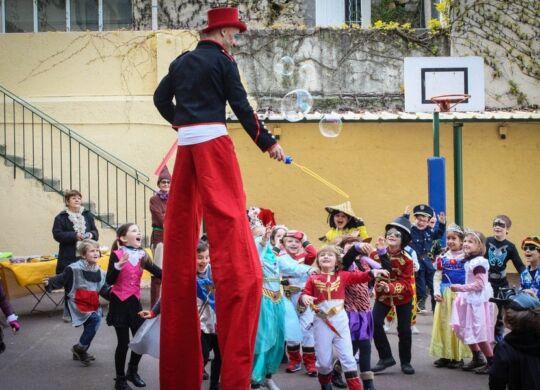 Echassiers Jongleurs Eklabul 07 - Eklabul Evenement