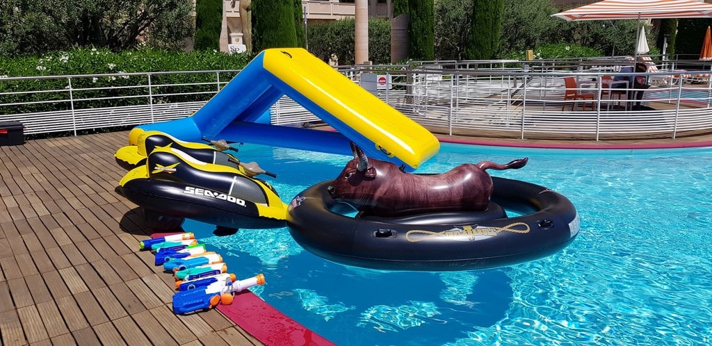 Jeu Gonflable Aquatique - Bascule pour Piscine - Air et Volume