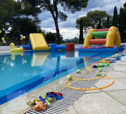 POOL PARTY