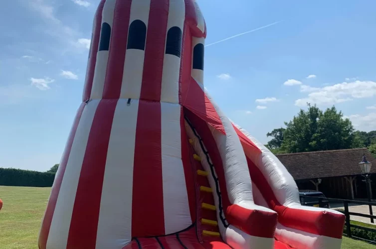 Giant inflatable slide